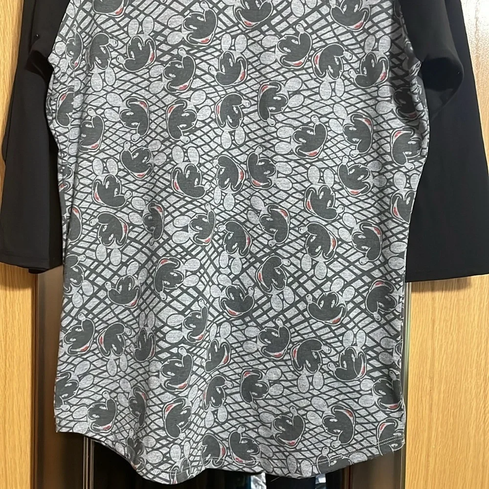 LuLaRoe Disney Mickey Mouse size Small tunic length blouse solid sleeves - Picture 3 of 8